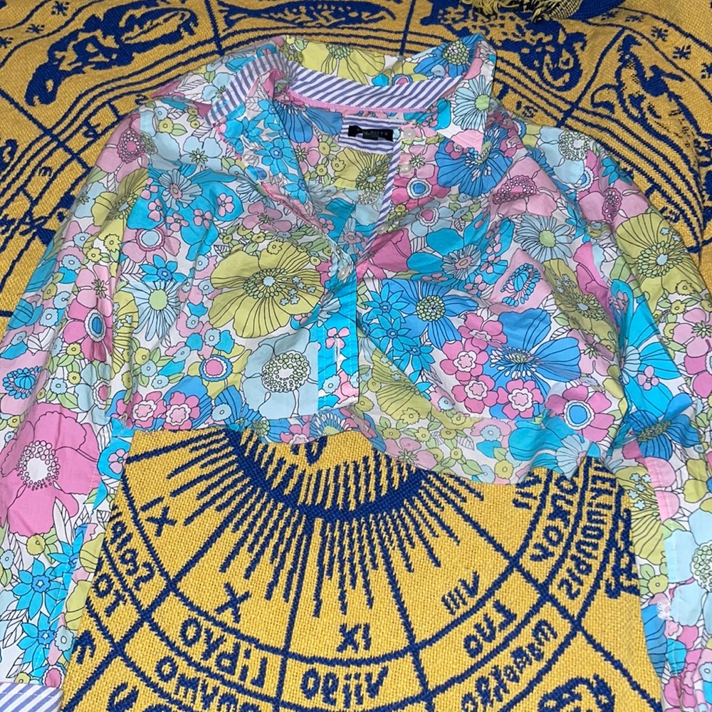 VERY CROPPED SHIRT